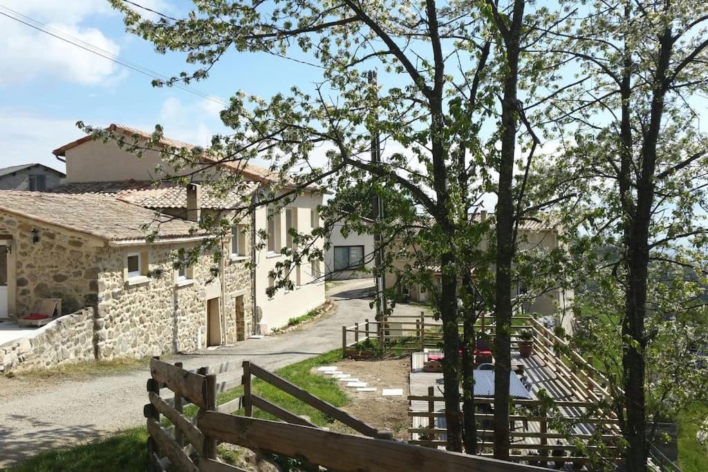 Gite Les Cadichons De La Grange Saint-Peray Exterior photo